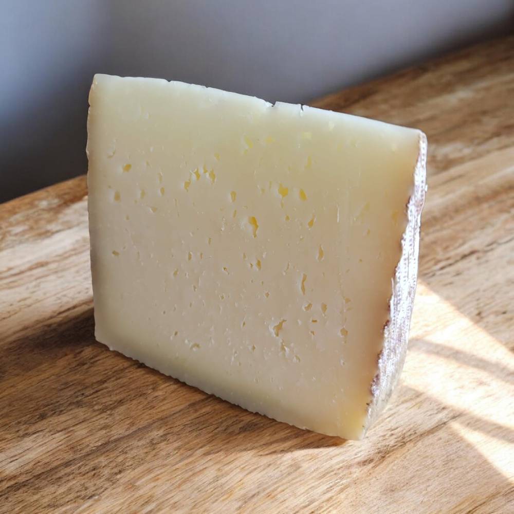 Comprar queso semicurado de oveja de Toledo - queso español artesano de leche pasteurizada