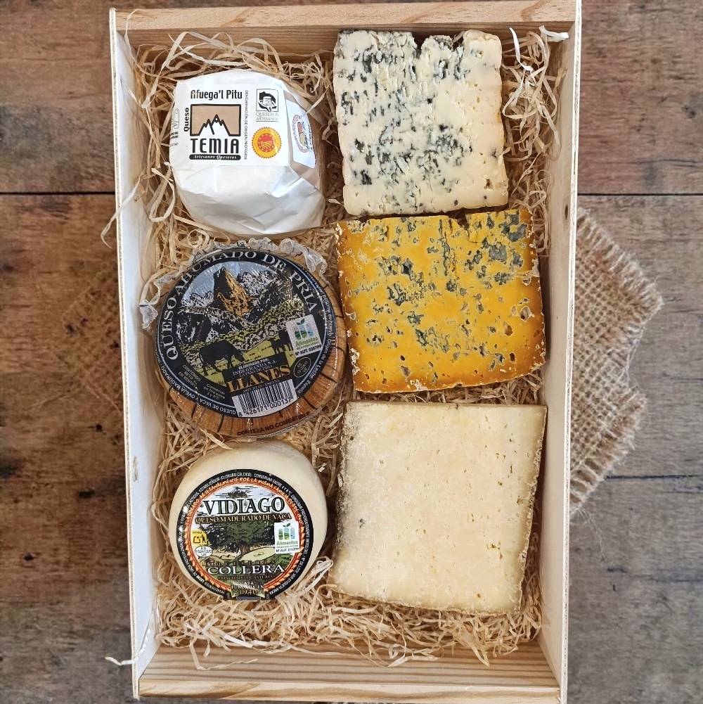 Caja Muerte x Queso - cesta de quesos asturianos intensos para regalar, La Quesería Gijón